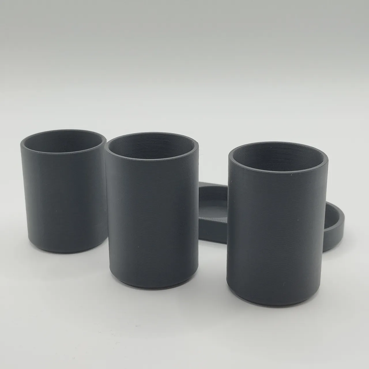 Design Toothbrush Holder Set with 3 Cups view 3