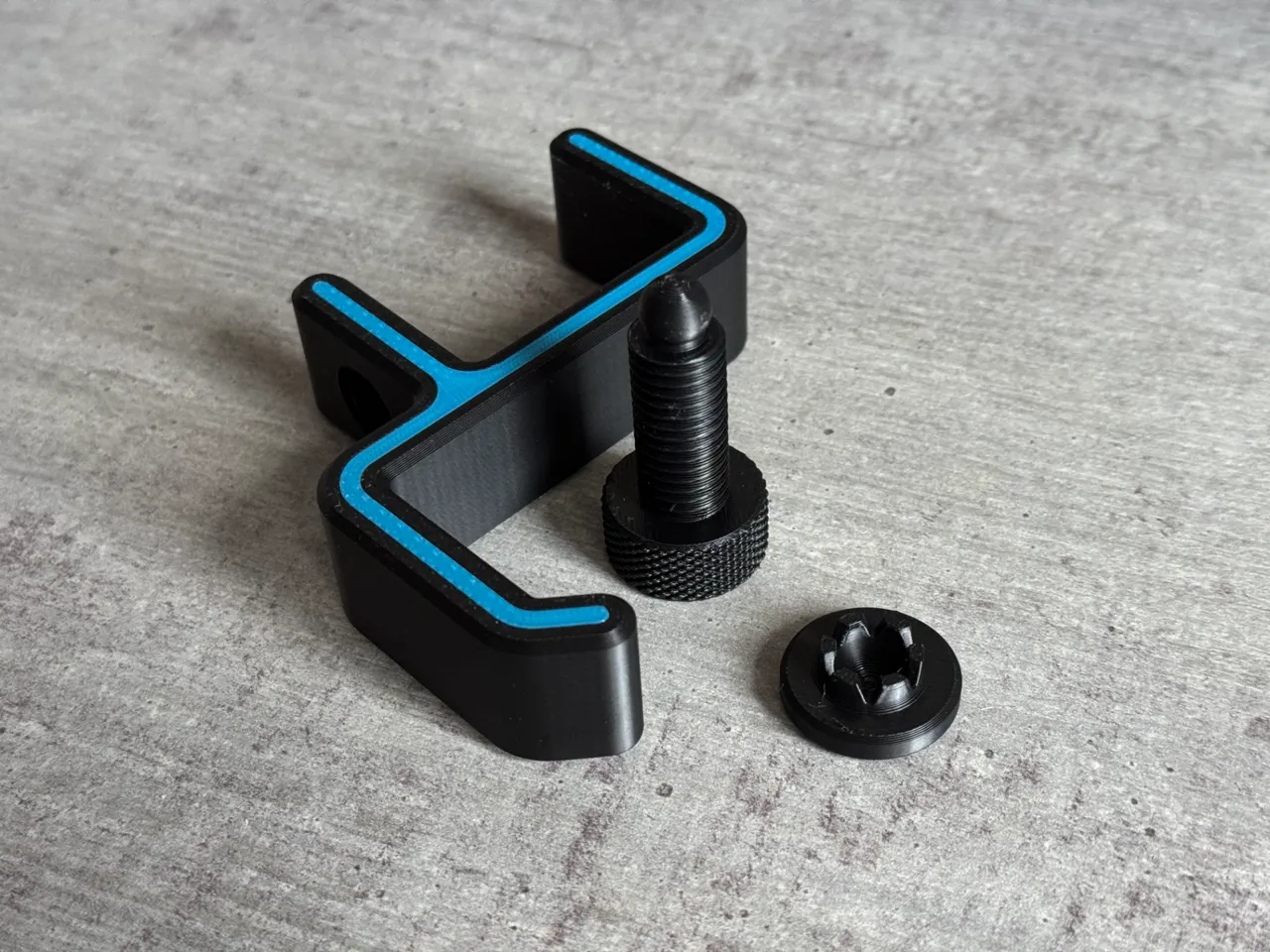 Simple Headphone Hook dual color view 3