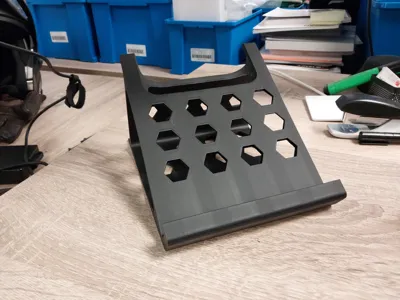 Laptop stand