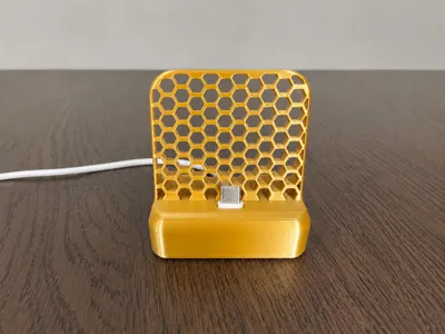 USB-C iPhone Charging Stand for Cases
