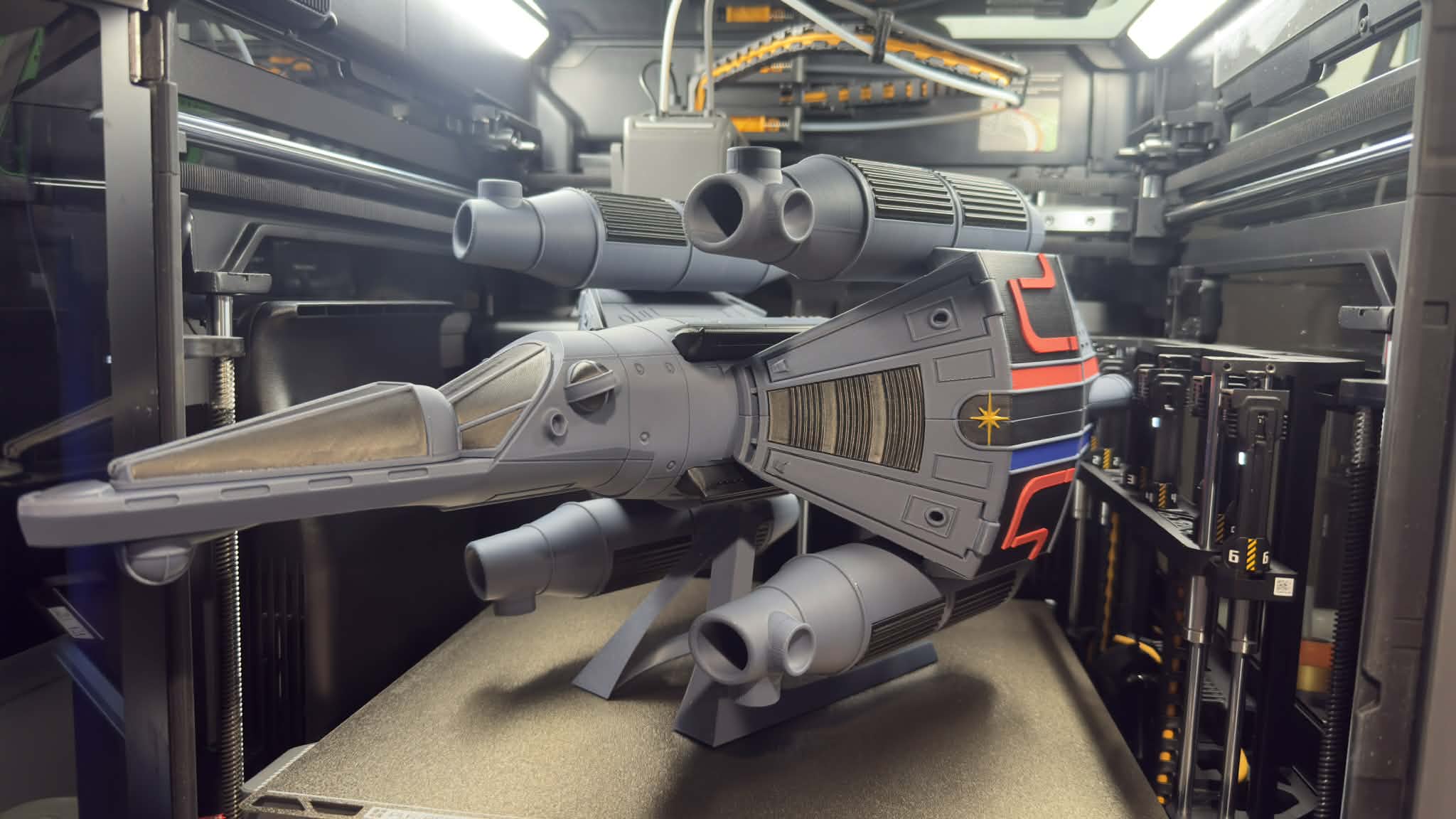 Colored and Custom Supports added