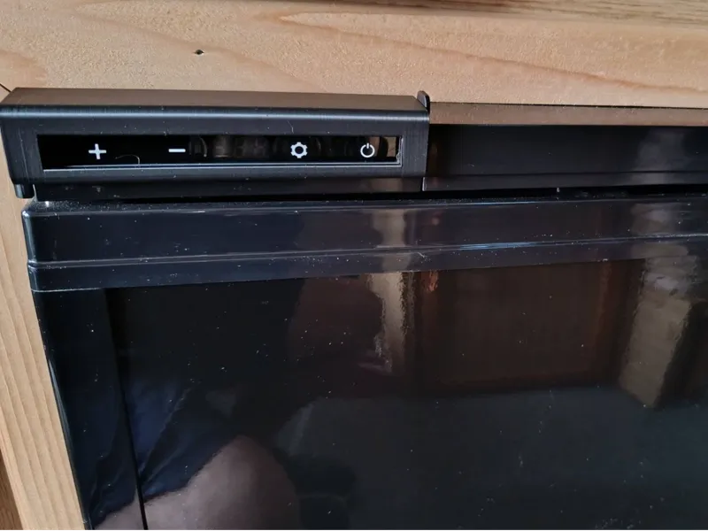 Display cover for the Vigo-cool 65 fridge