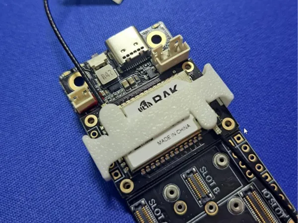 https://makerworld.bblmw.com/makerworld/model/USf193ee53c727a2/design/2025-12-17_368f0dfbaaba18.png
