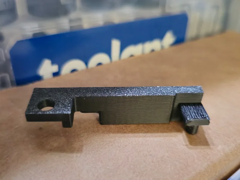Rear Fork Wire Buckle - GT1/GT2
