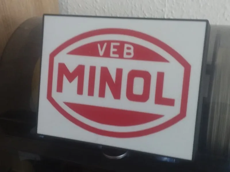 Minolleuchtkasten