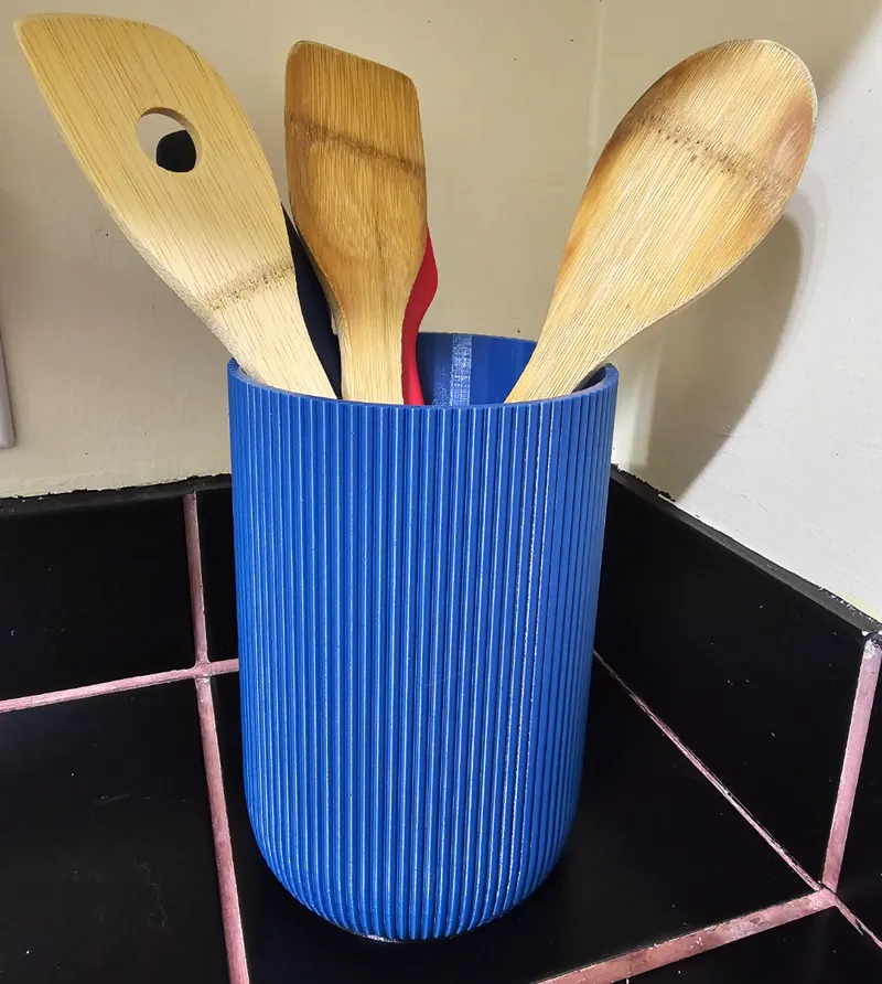 Spinning Utensil Holder