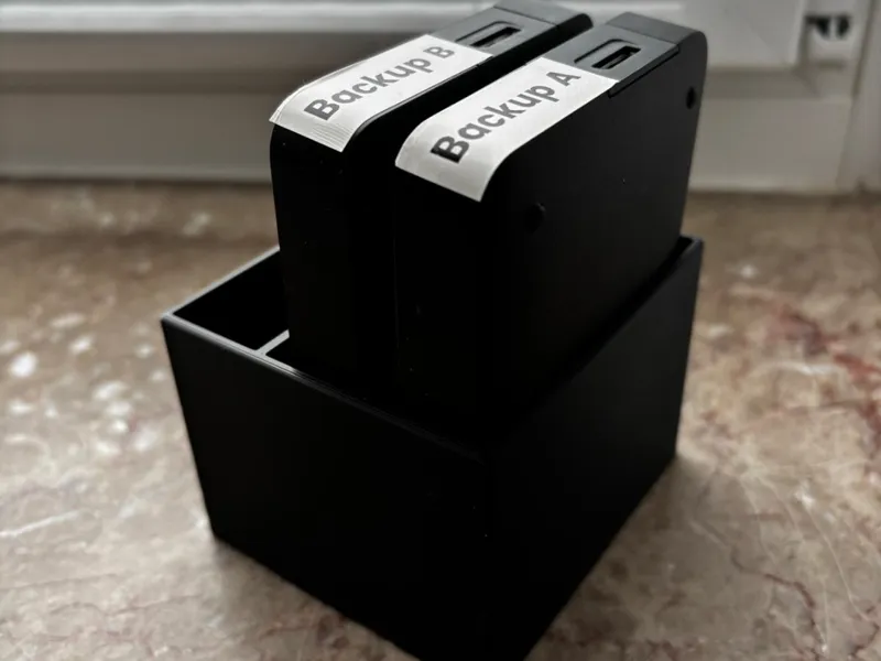 HDD Holder WD Elements