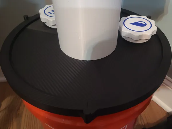 Anneau modulaire pour tour hydroponique sur seau de 5 gallons