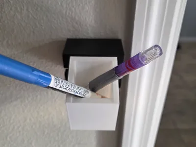 Wall Mounted Item Holder