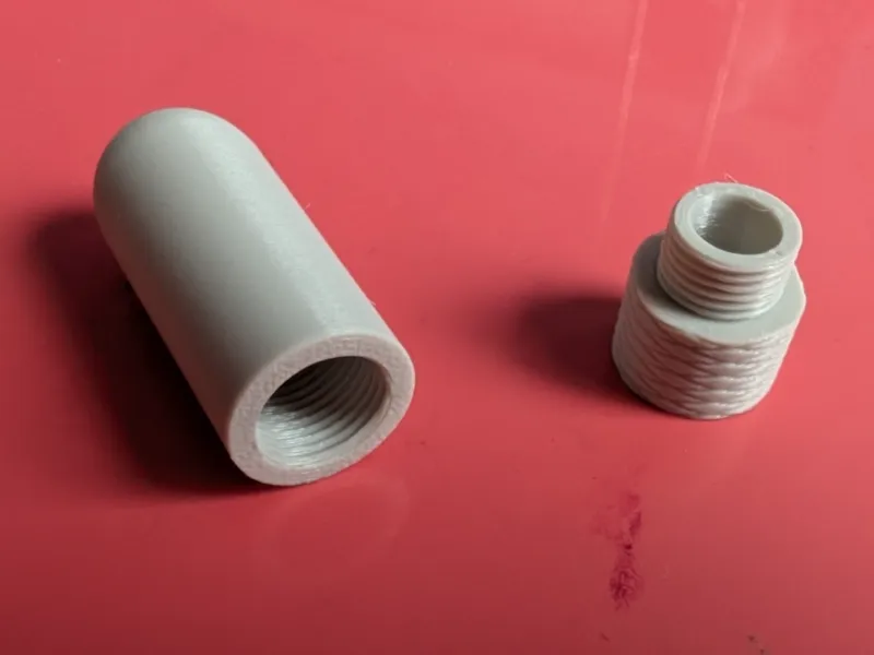 Capsule: Microcache for geocaching