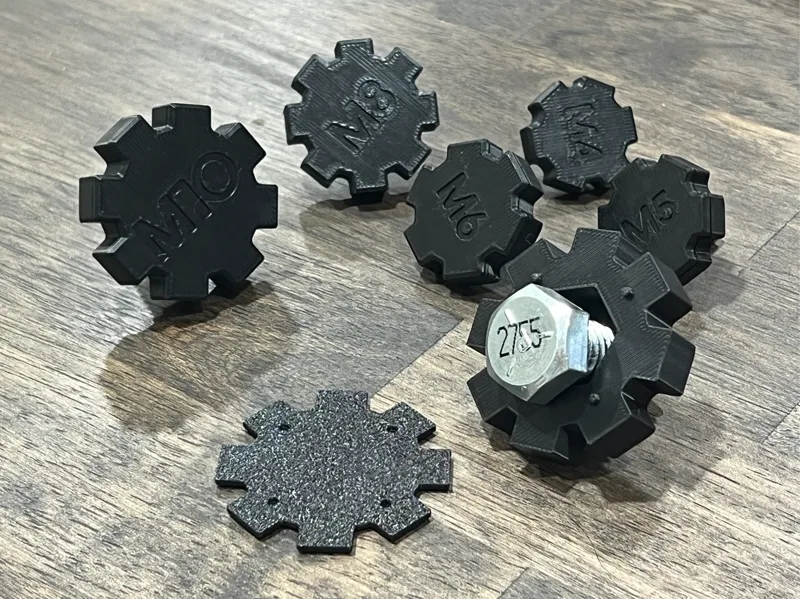 Metric Bolt Knobs v01