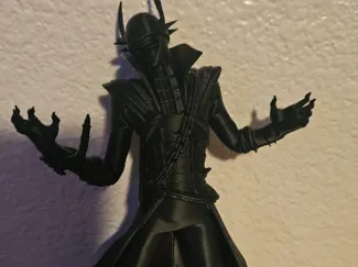 The Batman who Laughs Mini Statue