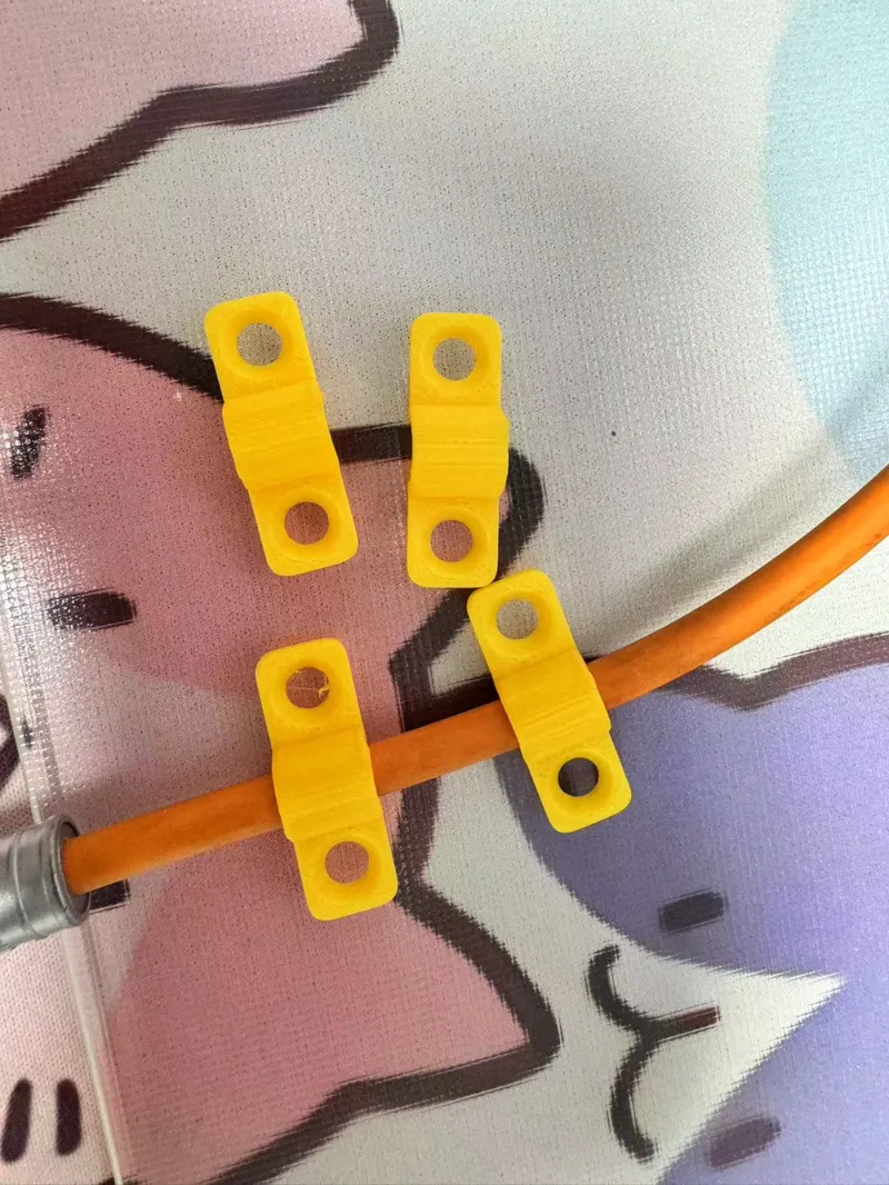 数据线的卡扣