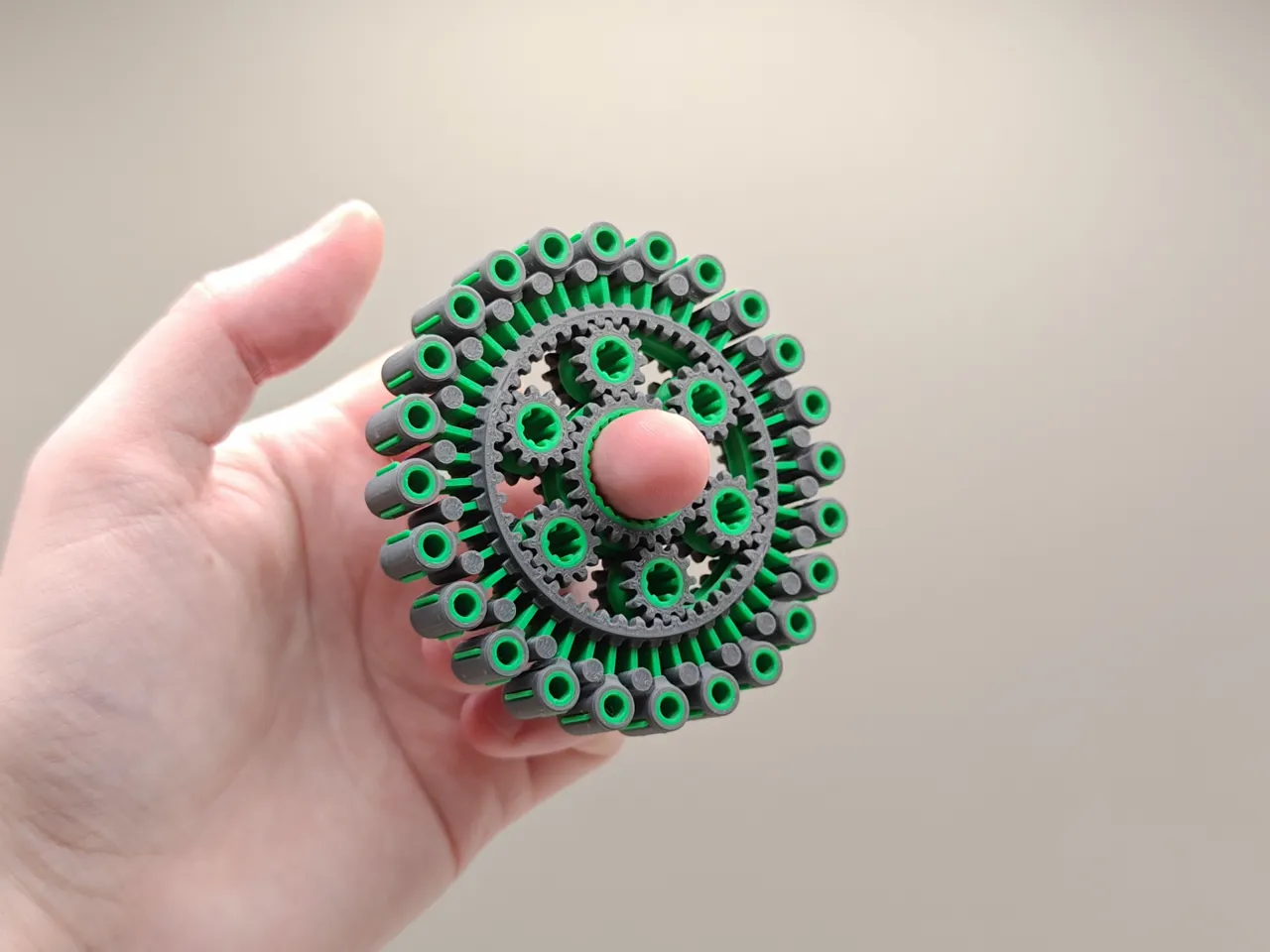 "Revolver" Heavy Duty Planetary Gears Spinner view 3