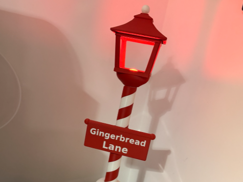 60cm Gingerbread Lane Christmas Lamppost - No AMS - 1