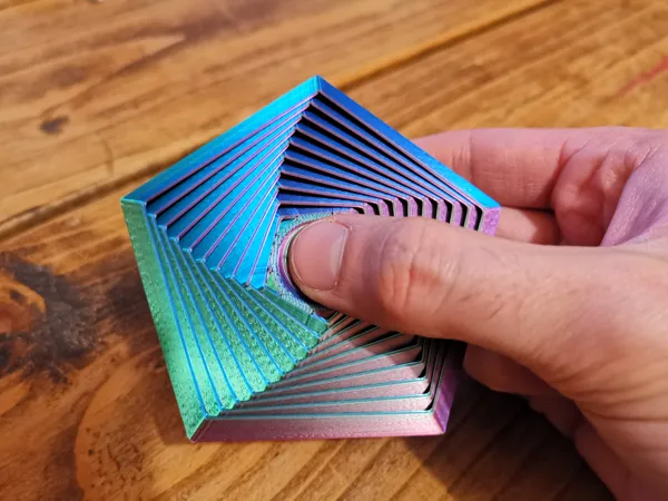 https://makerworld.bblmw.com/makerworld/model/USf1bd8bc4559e27/design/2023-11-13_3bef52943defa.jpg