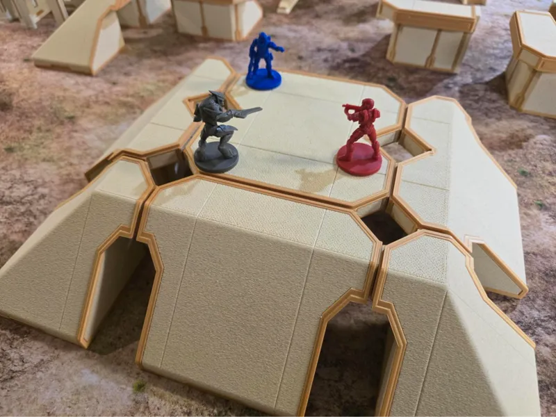 Sandtrap Large Pyramid Flat Centers