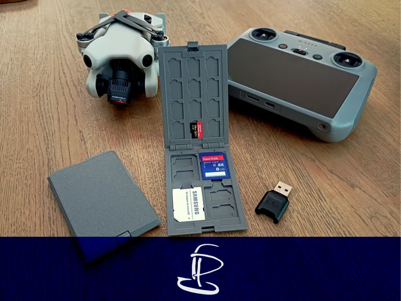 (PIP) SD/microSD card carry case