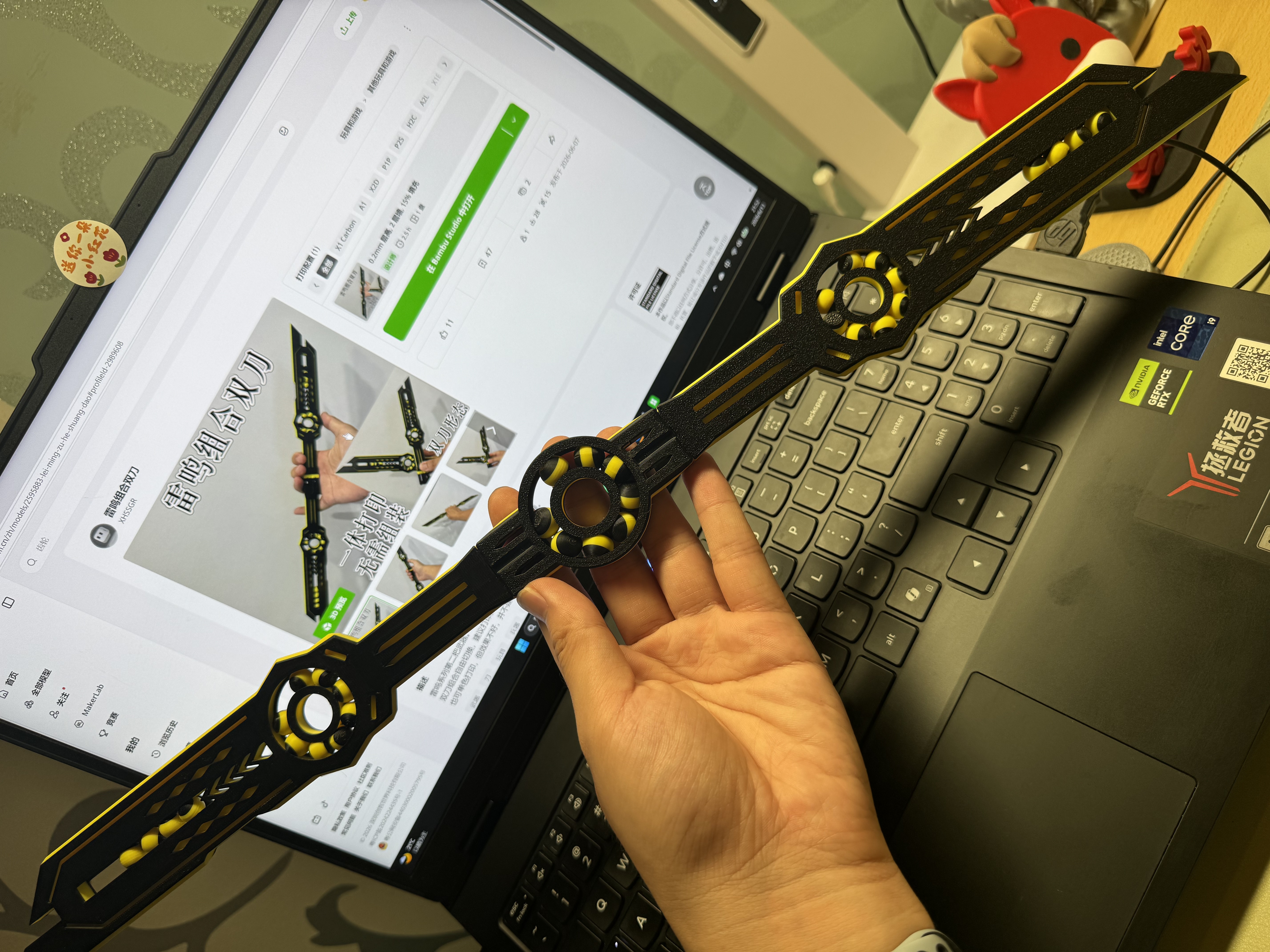 Miniatura 2 do modelo 3D 雷鸣组合双刀