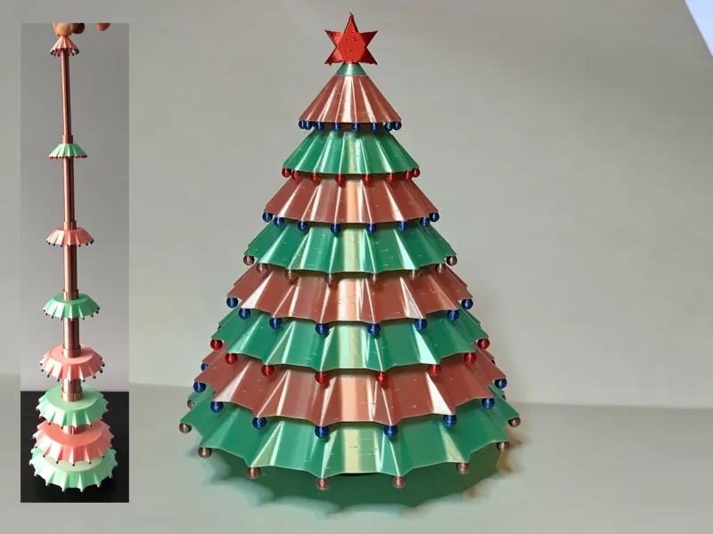 Amazing Spinning Christmas Tree