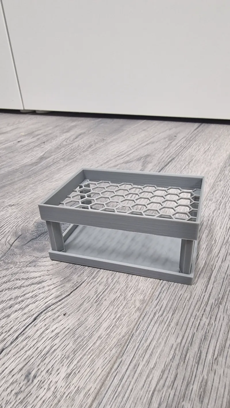 Sponge holder with ventilation