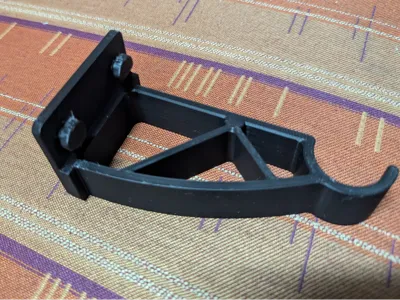 Keyhole Shelf Bracket