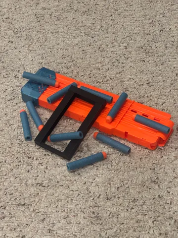 Letrero o emblema decorativo: Nerf Elite Speedloader (10 round) — vista de referencia 2