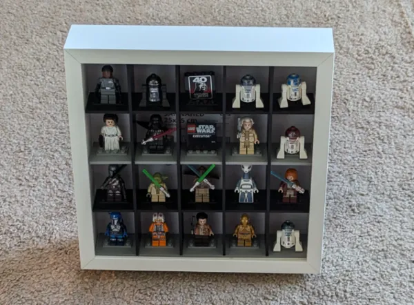 Support minifigurines pour cadre Ikea Sannahed