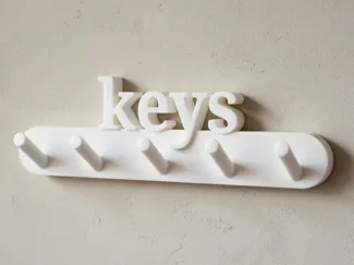 beautiful simple key hanger 