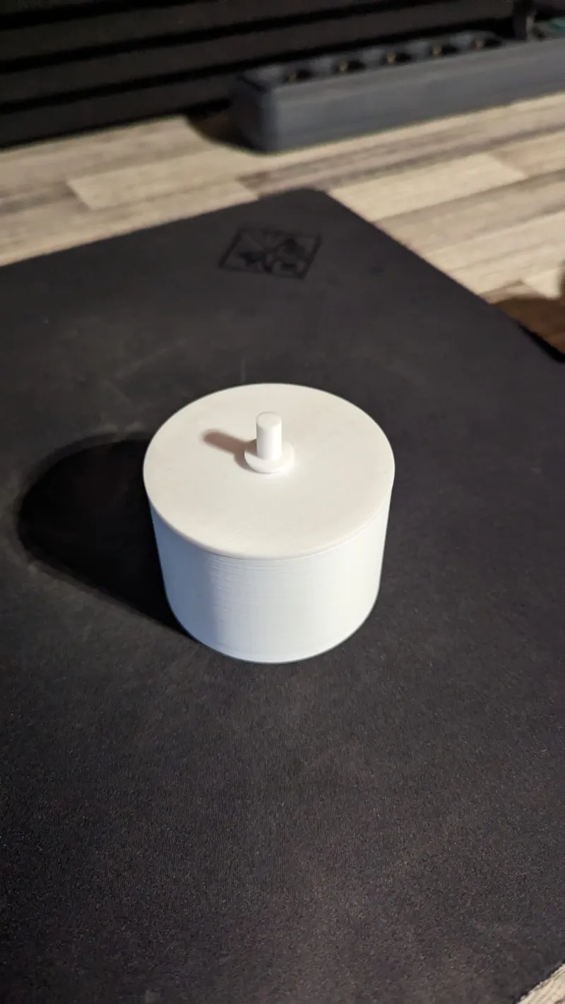 IQOS HEETS/TEREA Ashtray with Lid
