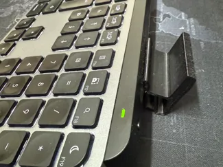 Logitech mx keys keyboard Riser + phone holder
