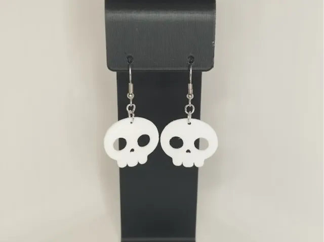 Simple Skull Earrings – 3D Printed