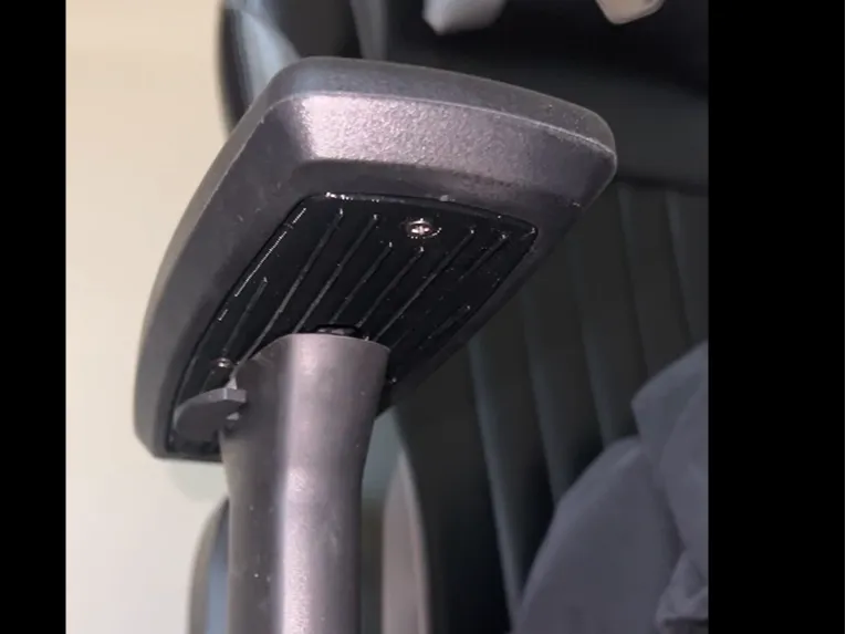 Arm rest brakcet 