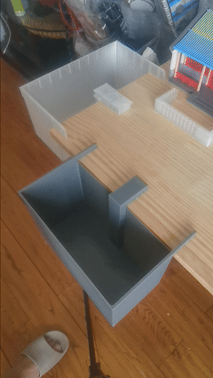 Miniatura 2 do modelo 3D 桌面挂式垃圾桶