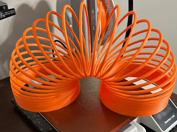 https://makerworld.bblmw.com/makerworld/model/USf1fd3dbff83864/design/2024-11-19_47bfdc6d34a39.jpg