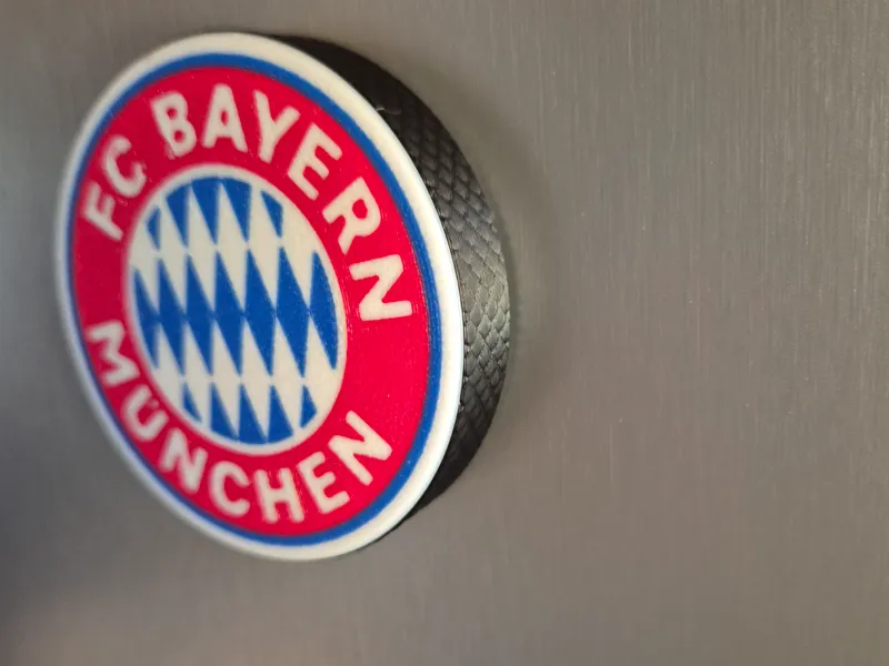 FC Bayern Flaschenöffner mit Magnet 6x3