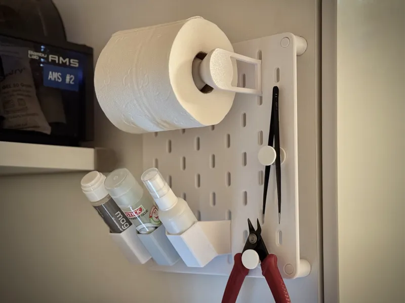 Angled bottle holder for IKEA Skadis