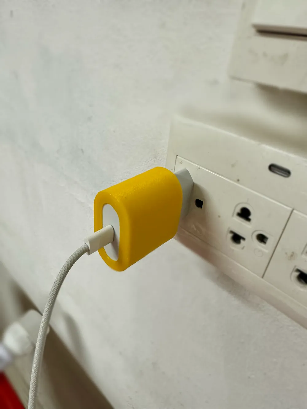 Apple adapter case - Free 3D Print Model - MakerWorld