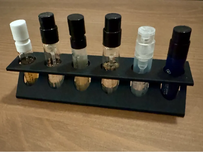 Perfume Sample Stand