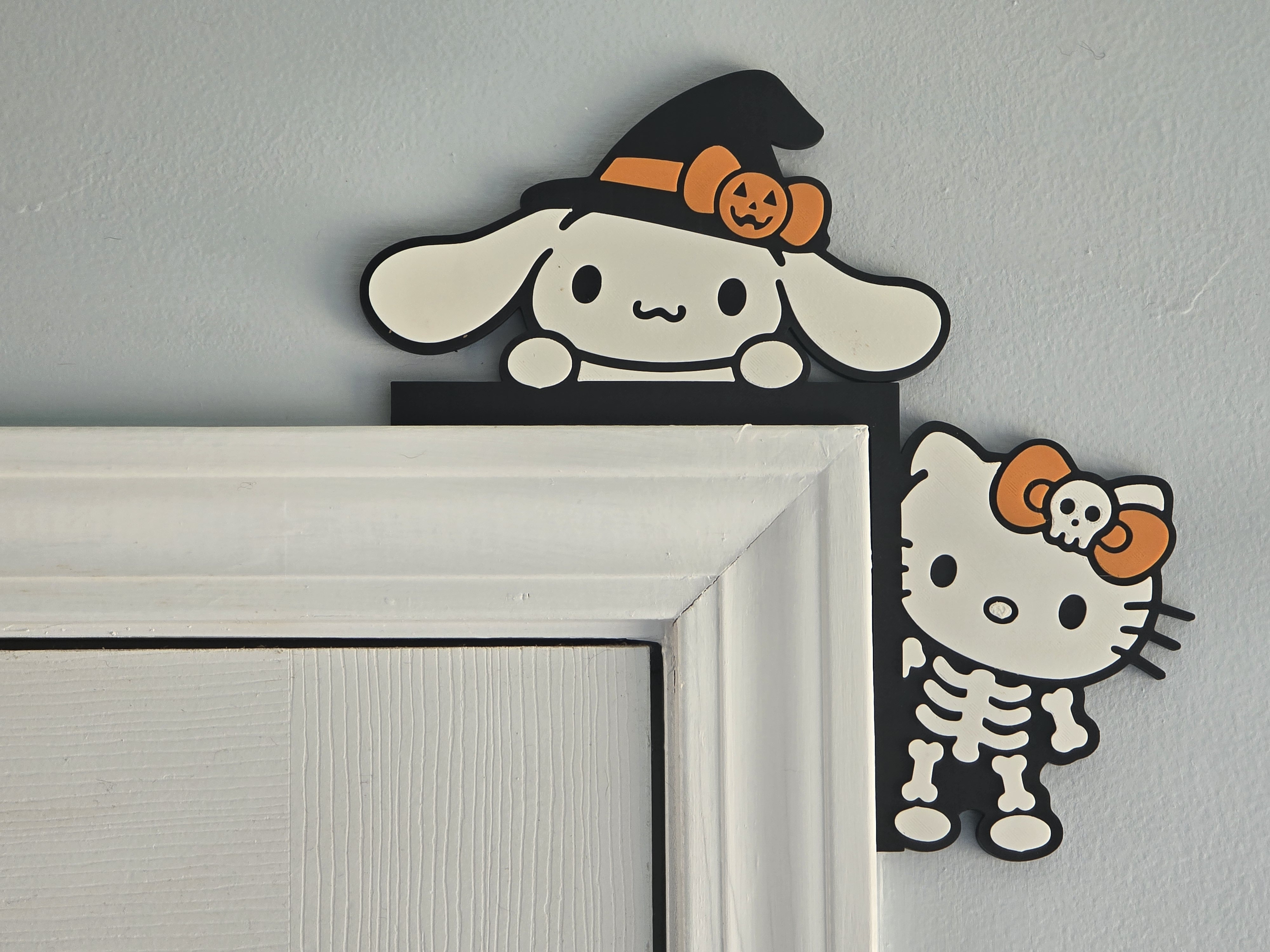 Hello Kitty + Cinnamoroll Halloween Door Corner - 1