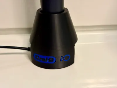 Oral-B iO Holder no tipping over while charging