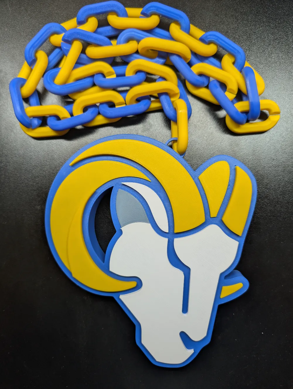 Los Angeles Rams Big Logo Chain V2 - Free 3D Print Model - MakerWorld