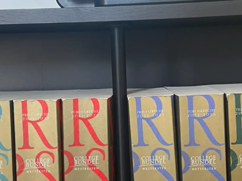 Boekenplank steun onder