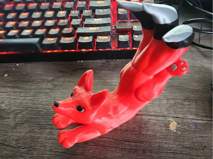 leaping kitsune (horizontal phone holder)