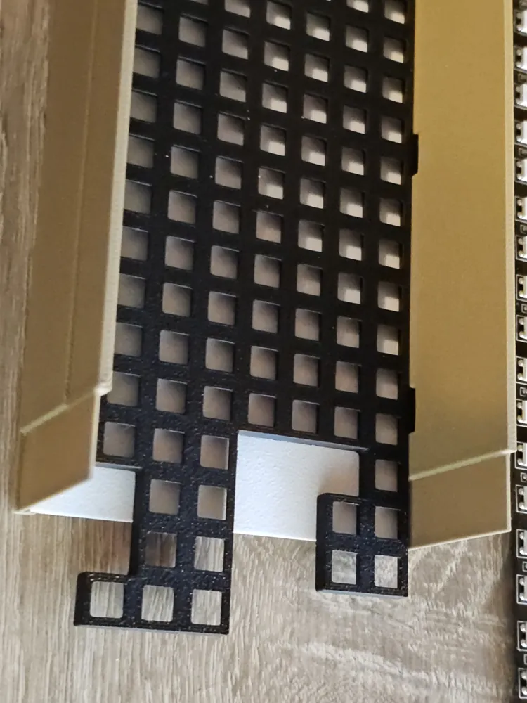 AWTRIX 3 - Casing (32x8 LED, 32x8cm matrix) by Takst3inMakerWorld ...