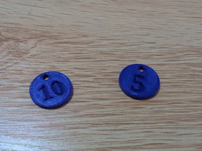 5 10 SHEKELS KEYCHAIN