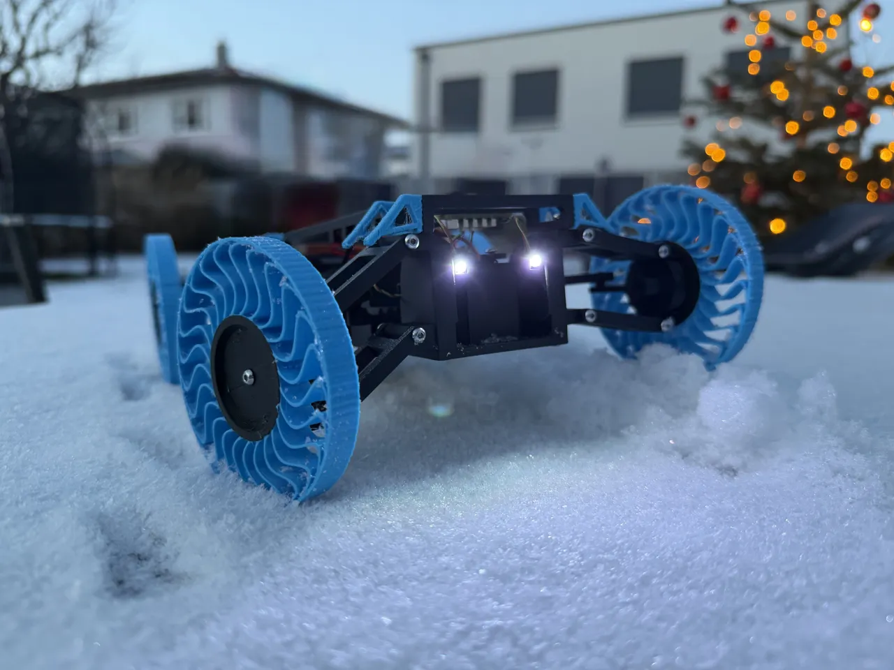 Cyberbrick OpenFrame One Rc car view 2