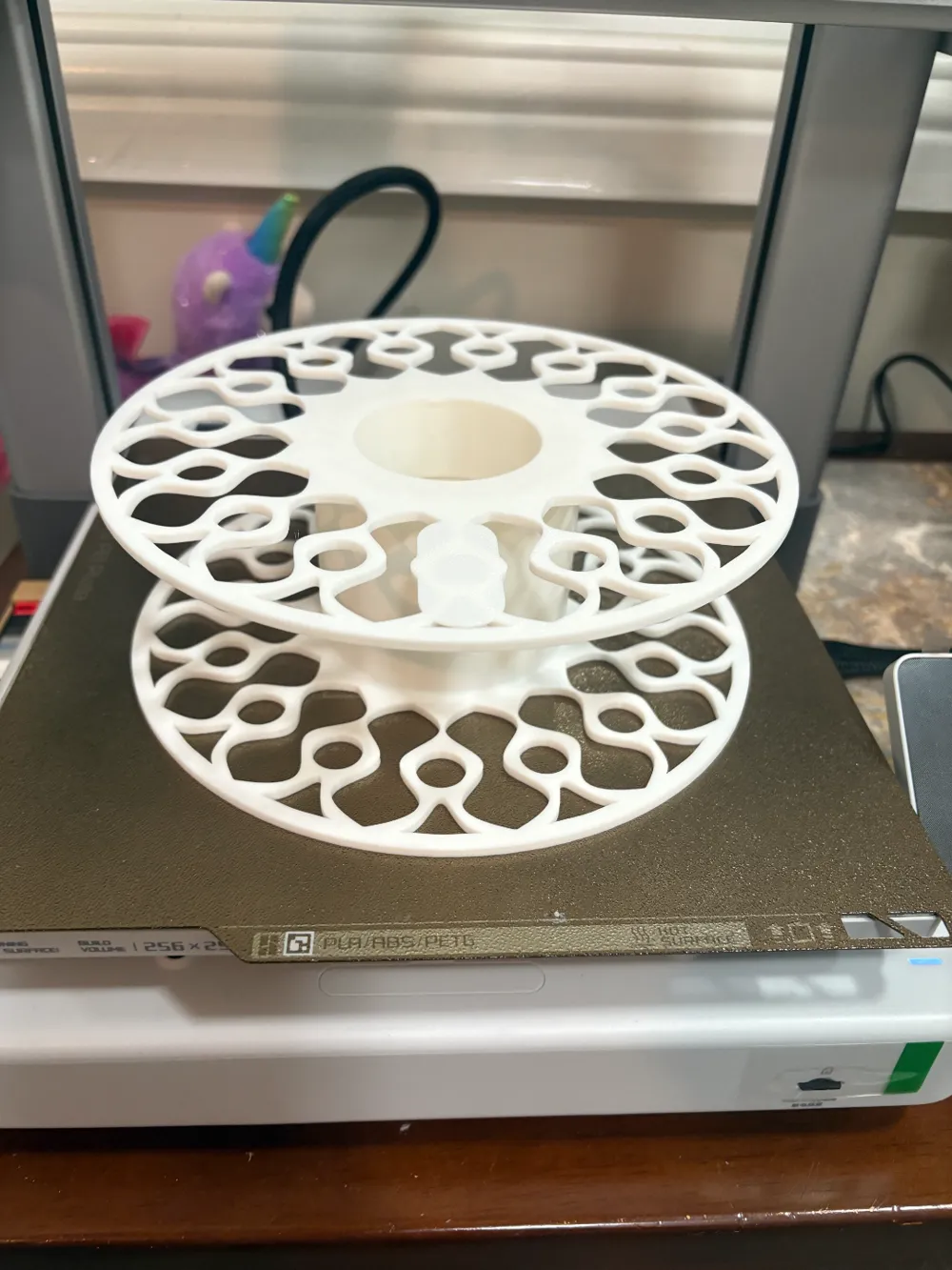 Reusable filament spool by many-col - MakerWorld