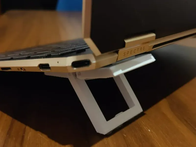 Attachable Laptop Stand