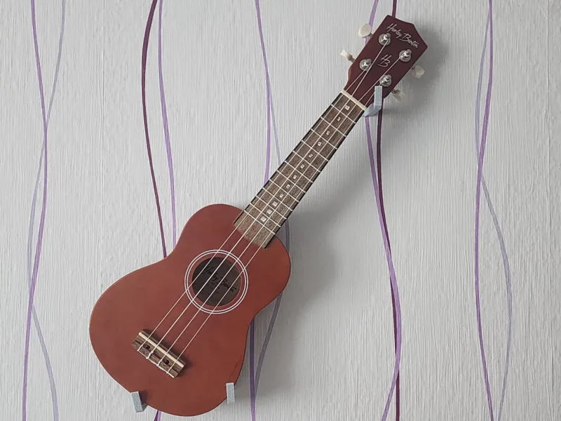 Minimal Ukulele Wall Mount – Tape & Screw Versions